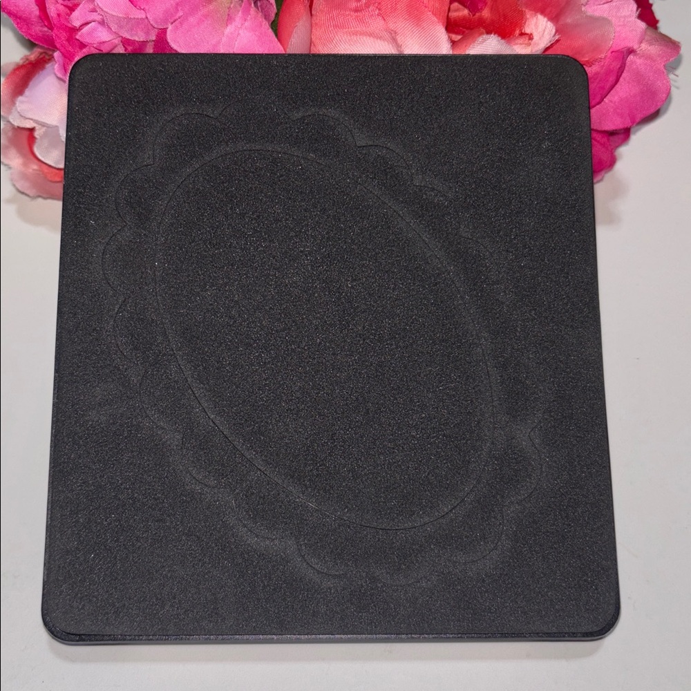 Sizzix FRAME OVAL SCALLOP